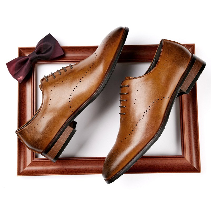 Pánské Společenské Boty Oxford Brogue Carved Chiseled Toe Wood Heel - žlutá